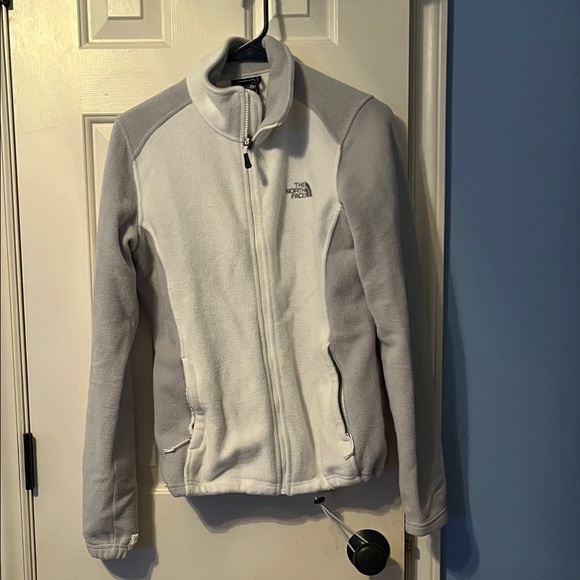 The North Face Jackets & Blazers - The North Face Women's White and Gray Fleece Jacket